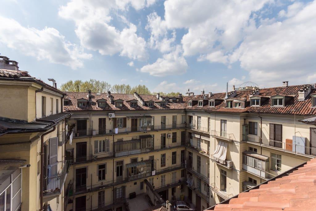 Accogliente Mansarda A Porta Nuova Daire Torino Dış mekan fotoğraf